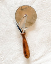 Load image into Gallery viewer, Pizza/Herb Cutter